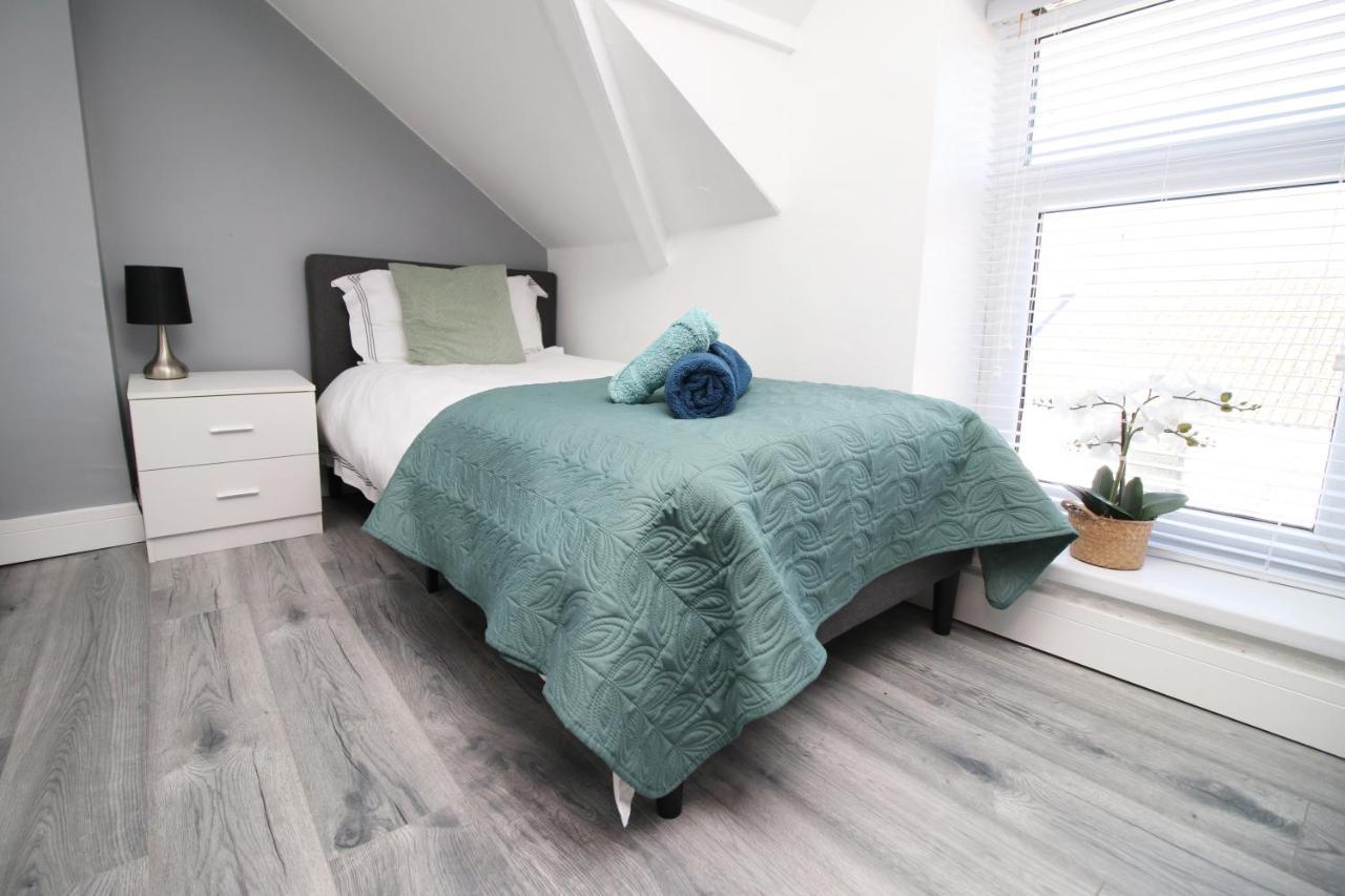 Executive Style 2 Bed Flat In Bridgend F2 Apartment Luaran gambar